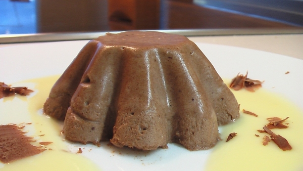 Десерт "Шоколадный крем" с ванильным соусом - «Видео уроки»
