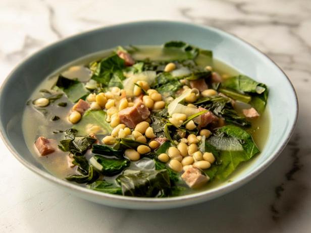 Фасолевый суп с ветчиной и листовой капустой - «Первые блюда»