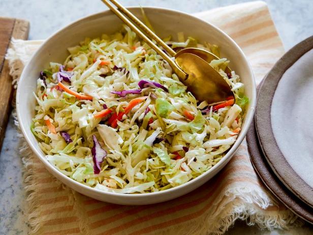 Капустный салат с уксусом и растительным маслом - «Меню диеты»