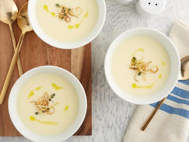 Классический суп из картофеля и лука-порея - «Первые блюда»