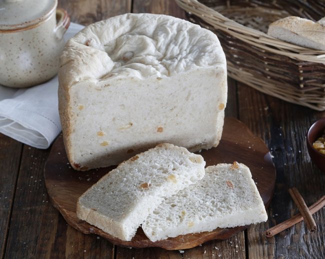 Рецепт: Пшеничный хлеб с изюмом и корицей в мультиварке - «Рецепты в мультиварке»