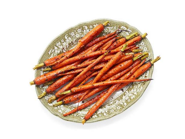 Морковь, запечённая с зирой и кориандром - «Праздничные рецепты»
