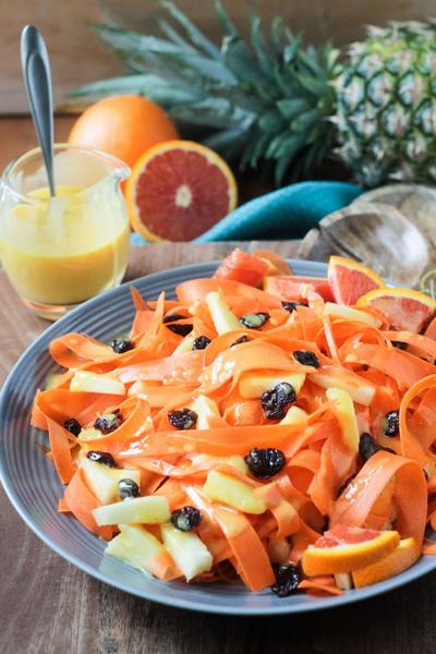 Морковный салат с изюмом и ананасами - «Меню диеты»