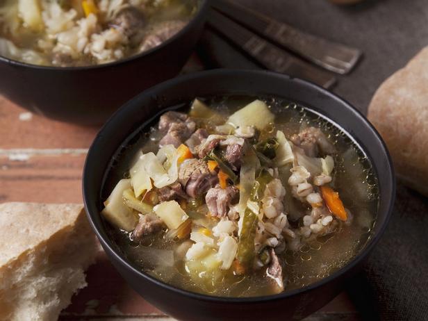 Наваристый говяжий суп с перловкой - «Первые блюда»