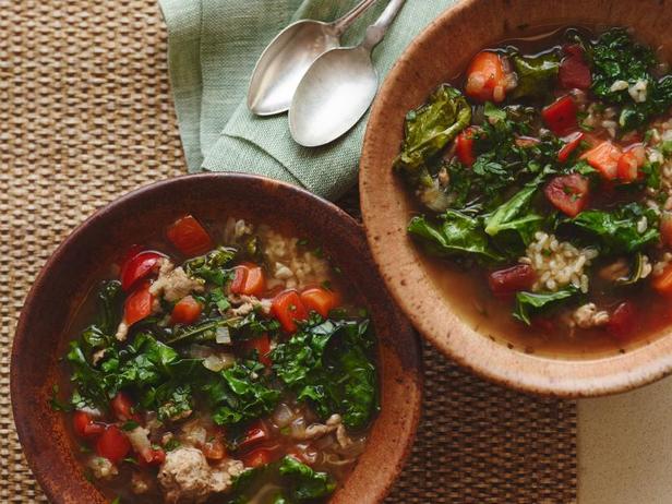 Рисовый суп с индейкой и капустой кейл - «Первые блюда»