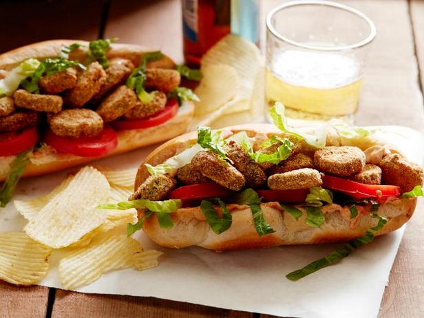 Сэндвич с жареными солёными огурцами - «Сезонные блюда»