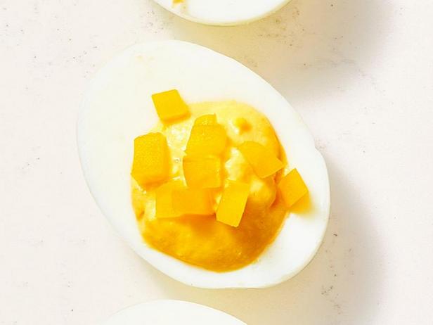 Фаршированные яйца со сладким перцем - «Быстрые рецепты»
