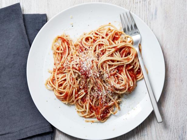 Простые и быстрые спагетти в соусе маринара - «Быстрые рецепты»