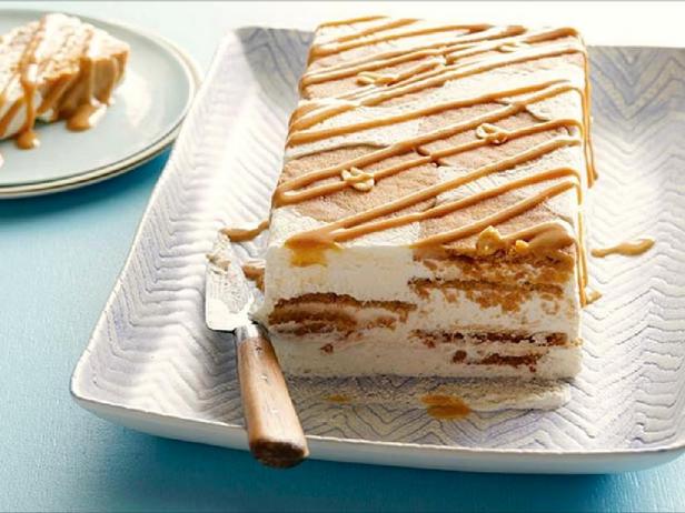 Торт-айсбокс с нарезным песочным печеньем из арахисовой пасты - «Десерты»