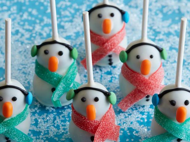 Снеговики из печенья Oreo без выпечки - «Праздничные рецепты»