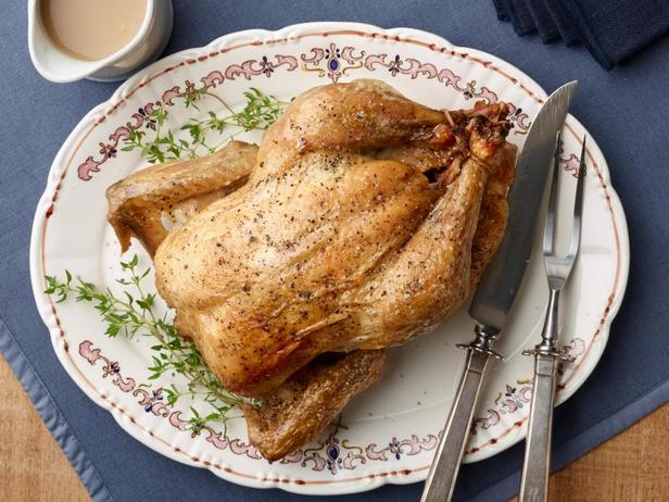 Простая курица с подливой в духовке - «Соусы»