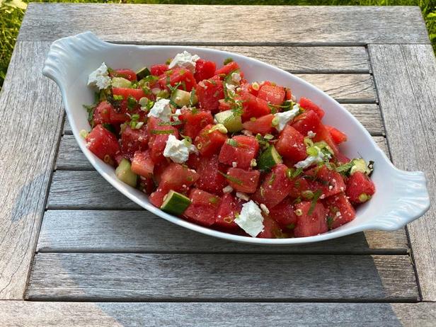 Салат из арбуза и феты для пикника - «Все рецепты»