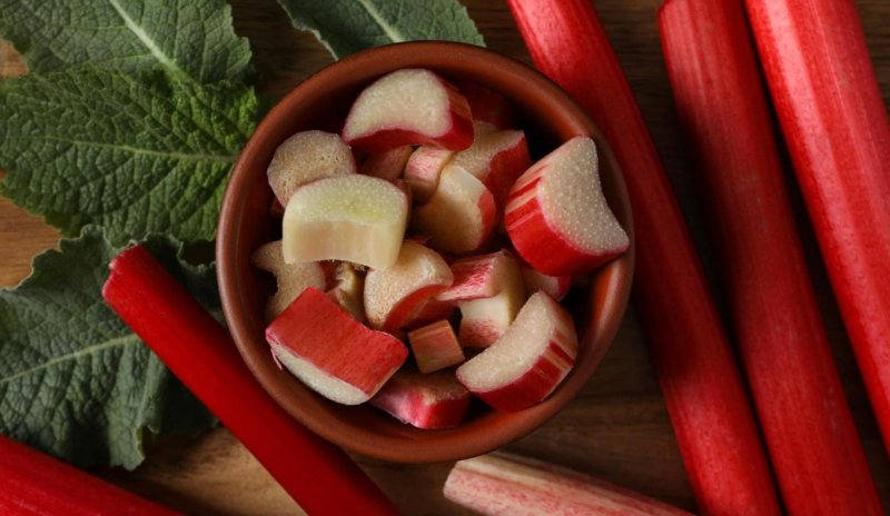 Березовый сок, ревень и другие суперфуды: что добавить в свой рацион весной - «Кулинарные рецепты»